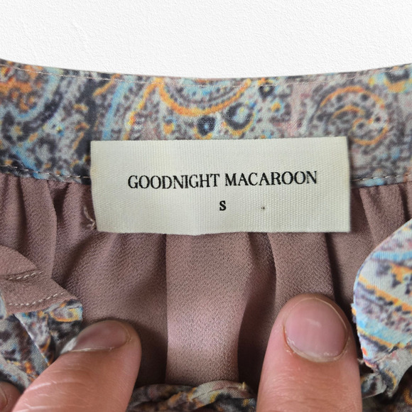 Boho Bell Sleeve Paisley Romper Festival Goodnight Macaroon Size Small Small - Picture 3 of 15